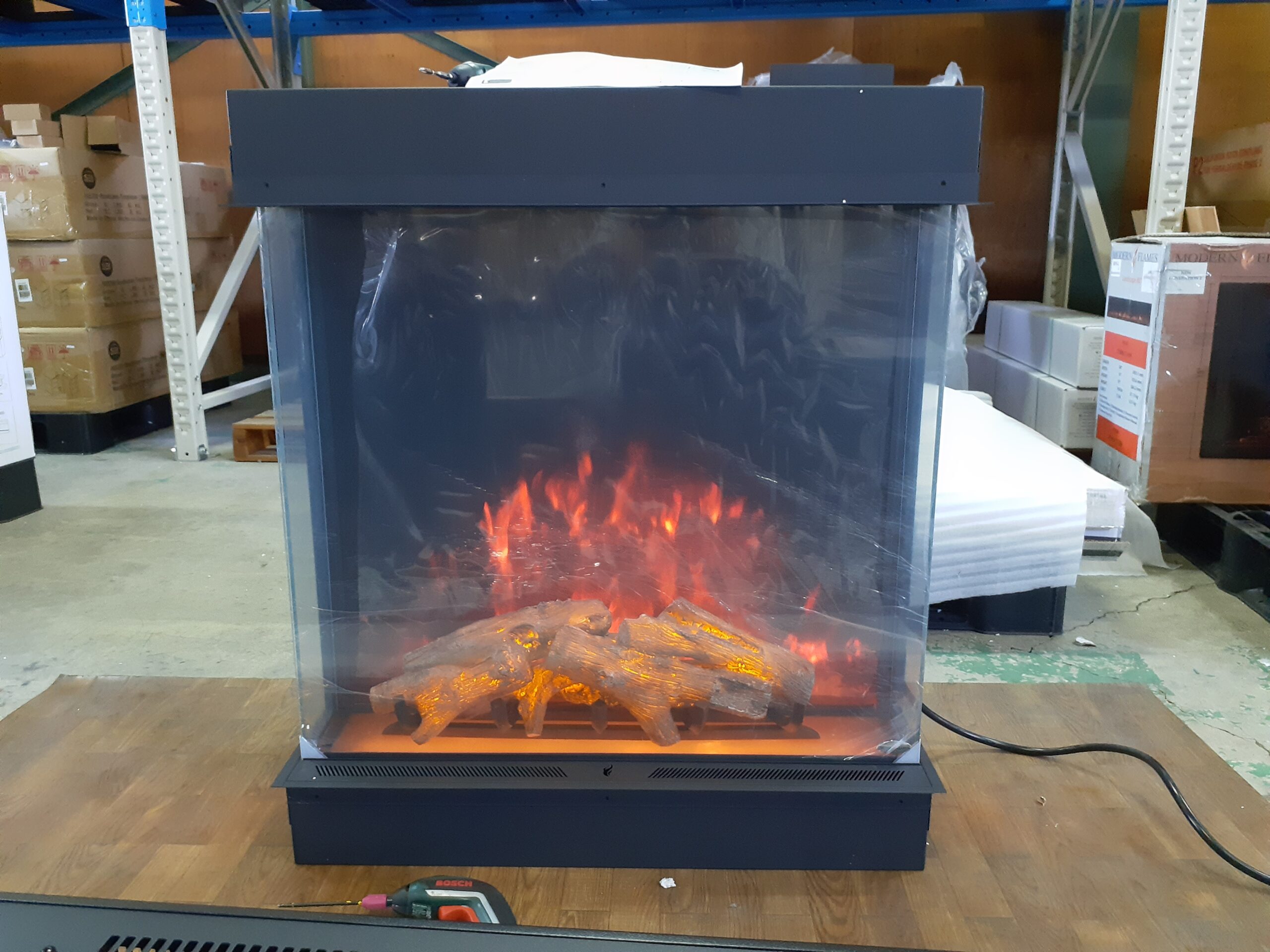 新商品電気暖炉